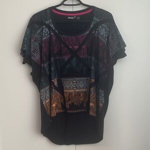 Bench Black Multicoloured Aztec Geometric Hi Low Batwing Blouse Size Medium